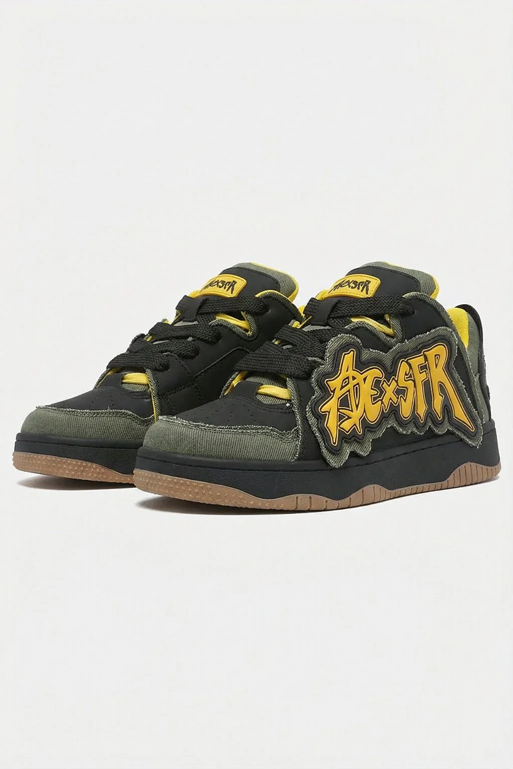 graffiti sneaker - Image 4